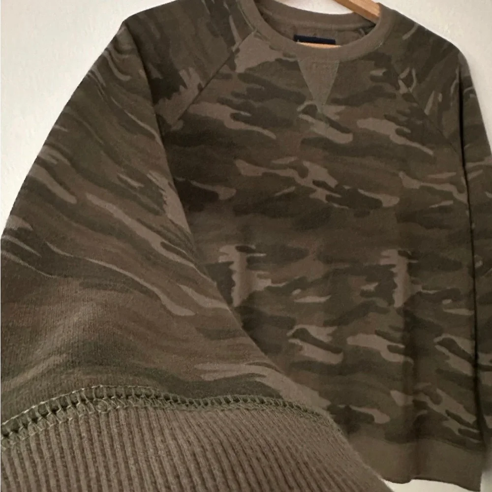 Lucky Brand Classic Camo Crewneck Pullover Sweatshirt Size M